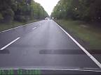 Idiot na BMW sa ponáhľal (Poľsko)