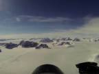 Grónsky ľadovec (letecké zábery NASA)