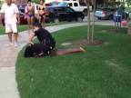 Drsný zásah texaských policajtov (USA)