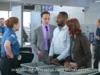 Jim Parsons "Sheldon" na letiskovej kontrole