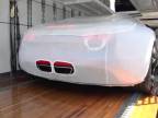 Doručenie superšportiaku Bugatti Veyron k zákazníkovi