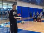 Mikhail Prokhorov drezíruje svojich basketbalistov