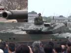 Japonská armáda prezentuje tank Typ 10