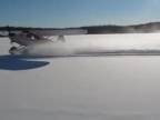 Drift s lietadlom v snehu (Aljaška)