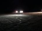 Ford F-150 & BMW X5 na snehu