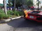 Keď je horiace Lamborghini turistickou atrakciou (Miami)