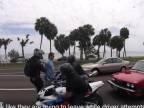Cestná pomsta: 3 motorkári vs. vodič auta (Florida)