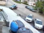 Ponaprával autá na parkovisku (Rusko)