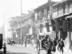 Rušná ulica Šanghaja v roku 1901