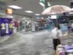 Povodeň v obchode
