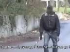 Moslimský utečenci zaútočili na Francúza