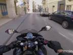 Motorkár mu na ulici chytil vtáka (Malta)