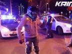 Estónski policajti sa s motorkárom nebabrali