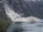 Masívny zosuv skál do fjordu v nórskom Geiranger