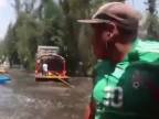 Turisti zažili mexické zemetrasenie na vodnom kanály