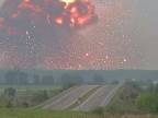 Výbuch muničného skladu v Kalinovke (Ukrajina)