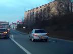 Idiot na BMW použil výjazd (Poľsko)
