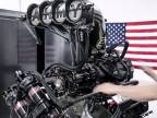 Oprava 11.000 hp HEMI V-8 motora top fuel dragstera