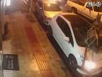 Zrážka automobilu s konským záprahom - Brazília