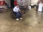 Ryker chce až príliš pomôcť ľuďom s postihnutím