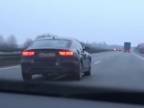 Prenasledované ukradnuté Audi A5 nakoniec havarovalo (Nemecko)