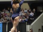Skvelá gymnastka Katelyn Ohashi