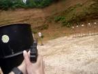 Rýchla streľba a prebíjanie z pištole Glock 19 (POV)