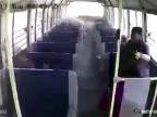 Pohodová jazda autobusom sa zmenila na horor
