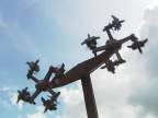 V zábavnom parku odstavili novú atrakciu v tvare hákových krížov