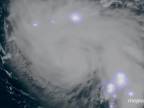 Zábery na hurikán 5. stupňa z kozmu (Dorian)
