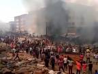 Tanker stratil kontrolu a explodoval (Nigéria)
