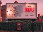 Originálny billboard k seriálu Dracula