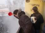 Experiment s vriacou vodou na Sibíri pri -40 stupňov Celzia