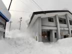 200 centimetrov snehu (Japonsko)