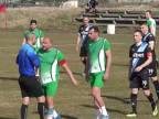 Ťažký život rozhodcu v bulharskej lige (bral nohy na pelcia)