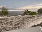 Ostrov Tonga zasiahla po silnej sopečnej erupcii vlna cunami