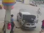 Tankoval CNG, auto skončilo na vrakovisku (Brazília)