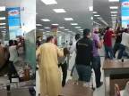 V Ománe vyskúšali Black Friday v obchode s elektronikou