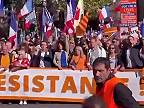 Masová akcia v Paríži za Macronovu rezignáciu