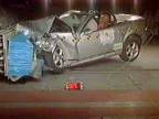 Crash test Mercedes SLK 2002