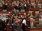 V Kosove na parlamente sa pochytili kto s koho