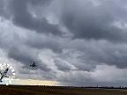 Keď piloti vrtuľníka Ka-52 "Aligátor" zaradia spiatočku