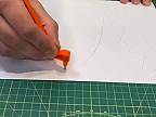 Gyro-Cut je určený na rezanie papiera a iných materiálov, drží sa ako pero