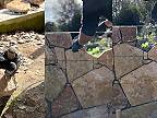 Upokojujúce video stavby kamenného múru na pondelkové ráno