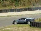 Nešťastná gumovačka z Veyronom