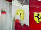 To Ferrari logo je predsa len taká obyčajná nálepka, alebo nie?