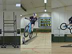 A ako trénuje v telocvični Danny MacAskill?