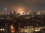 Izrael zasiahli viaceré iránske strely, jedna zasiahla aj IDF veliteľstvo