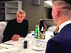 Influencer Oskar Barami urobil veľmi vtipný rozhovor s Andrejom Babišom