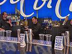 Tento barman teda drinky miešať vie!